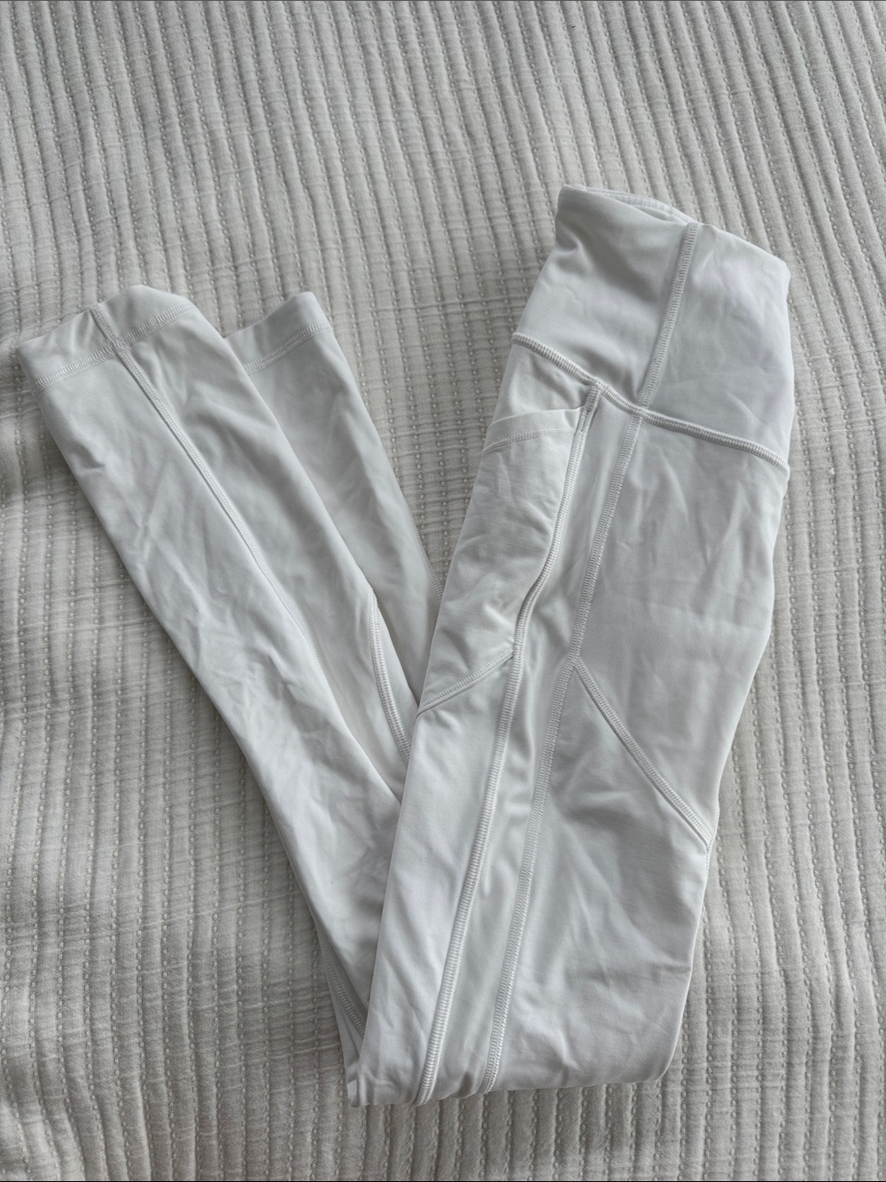 Lululemon leggings with pockets